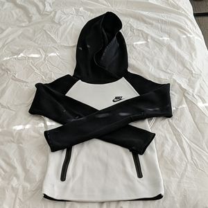 Nike Tech Fleece Pullover Hoodie